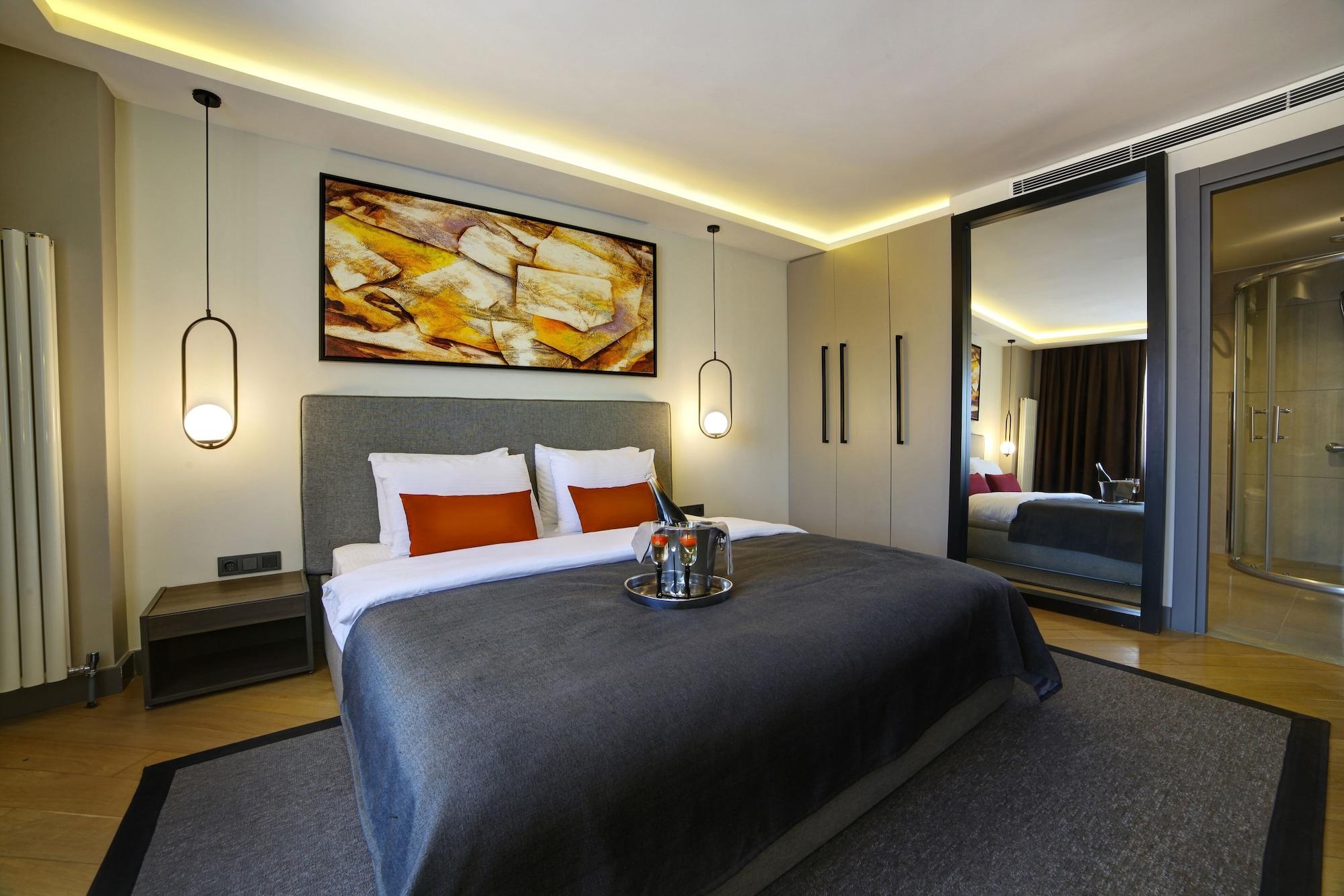 The Capital Suites Istanbul Exterior photo