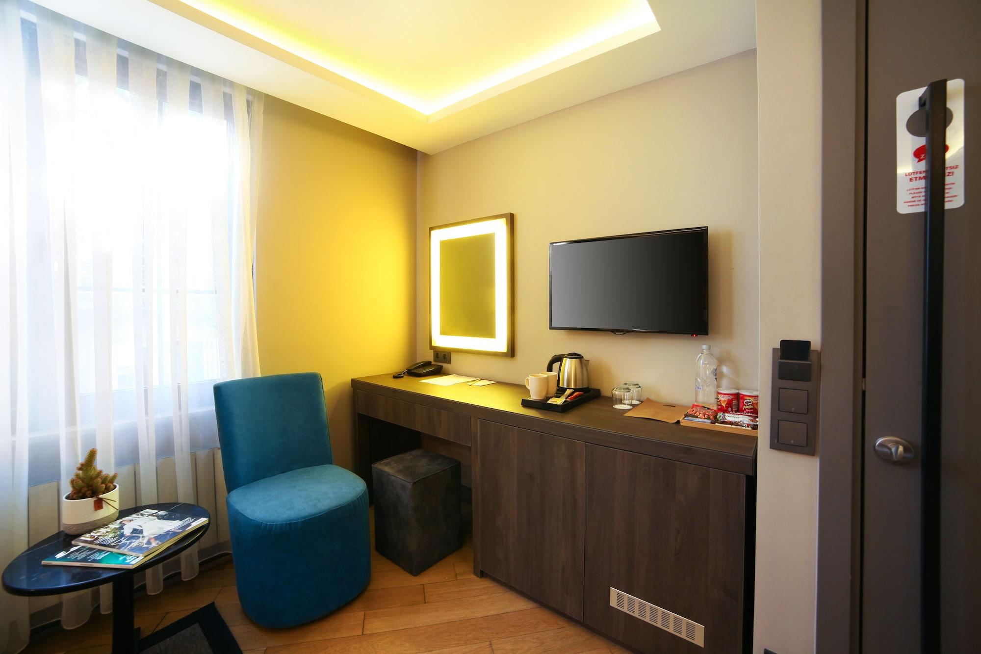 The Capital Suites Istanbul Exterior photo