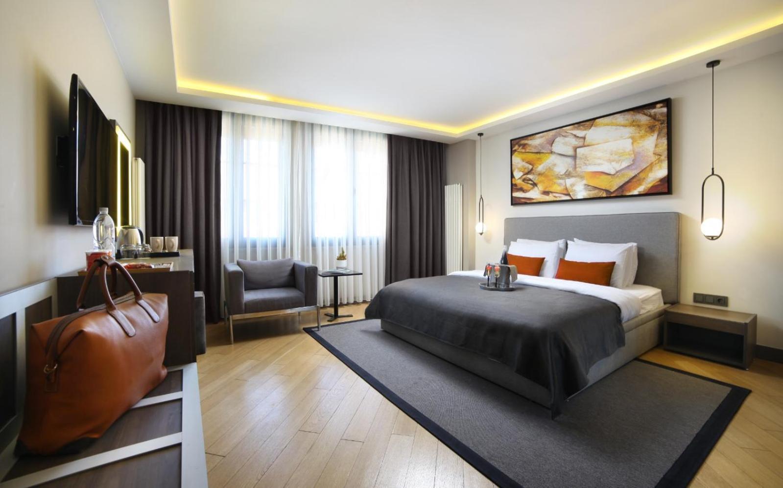 The Capital Suites Istanbul Exterior photo