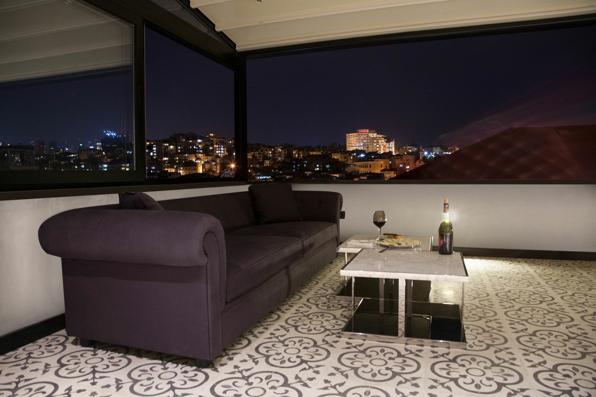 The Capital Suites Istanbul Exterior photo