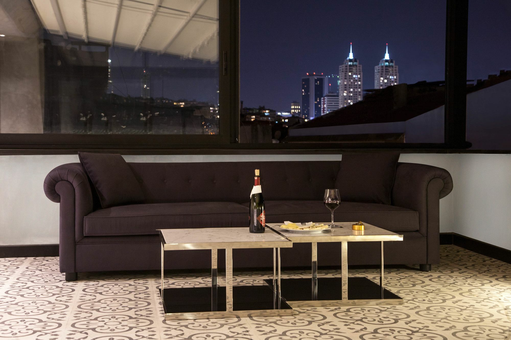 The Capital Suites Istanbul Exterior photo