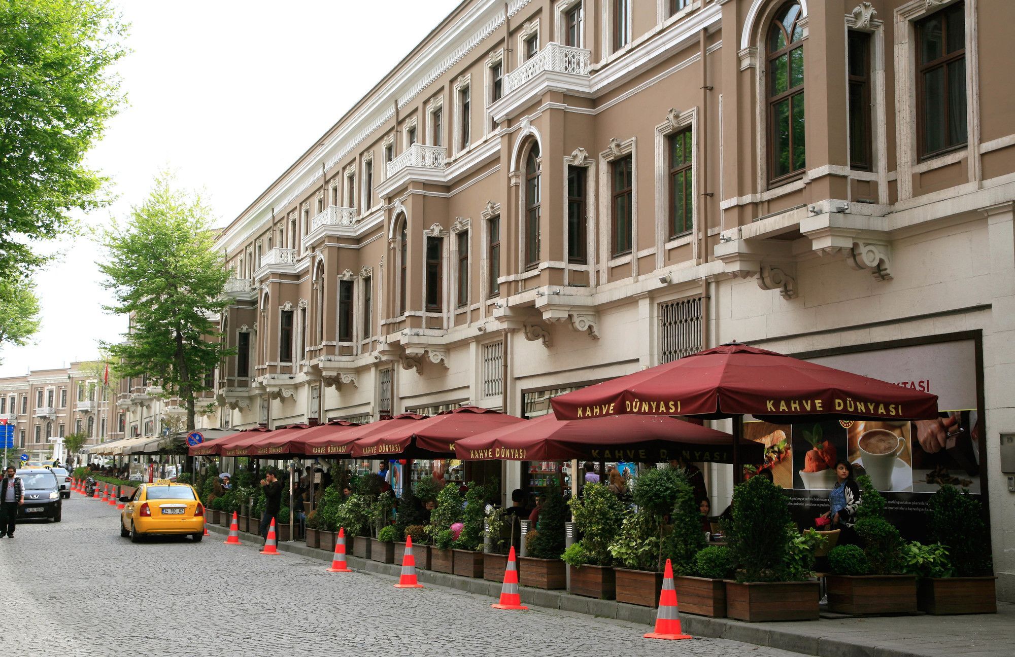 The Capital Suites Istanbul Exterior photo